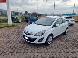 Bianco Usata 2015 Opel Corsa Edition Tre volumi | 6500 € (Buon prezzo)