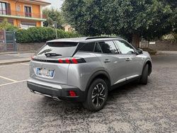 Grigio Usata 2020 Peugeot 2008 Allure SUV | 14.890 € (Buon prezzo)