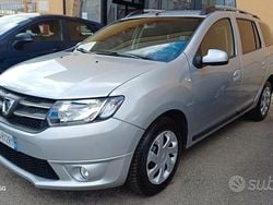 Grigio Usata 2015 Dacia Logan MCV Lauréate Station wagon | 7500 € (Molto cara)