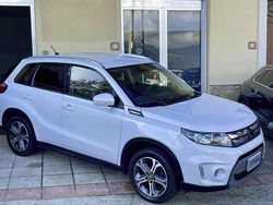 Bianco perlato Usata 2017 Suzuki Vitara Exclusive SUV | 15.499 € (Cara)