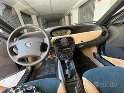 Marrone Usata 2002 Lancia Ypsilon Due volumi | 2000 € (Buon prezzo)