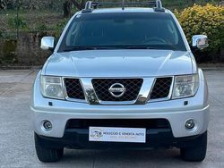 Grigio Usata 2012 Nissan Navara Pick-up | 13.500 € (Molto cara)