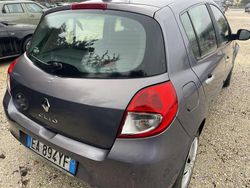Other Usata 2010 Renault Clio II Dynamique Tre volumi | 2100 € (Ottimo prezzo)