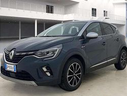 Nero metallizzato Usata 2023 Renault Captur Intens SUV | 13.970 € (Buon prezzo)