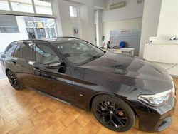 Blu/azzurro Usata 2022 BMW 518 M Sport Station wagon | 37.900 € (Molto cara)