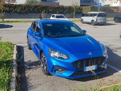 Blu Usata 2019 Ford Focus Tre volumi | 16.000 € (Buon prezzo)