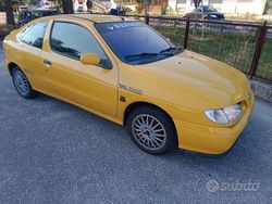 Giallo Usata 1998 Renault Mégane Coupé Coupé | 3000 €