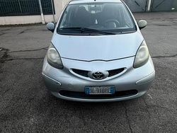 Usata 2007 Toyota Aygo Due volumi | 1800 €