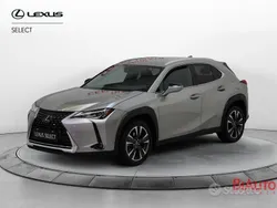 Usata 2021 Lexus UX SUV | 23.200 € (Buon prezzo)