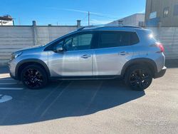 Grigio Usata 2018 Peugeot 2008 SUV | 8600 €