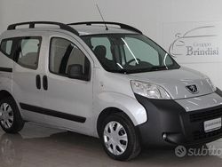 Blu Usata 2010 Peugeot Bipper Premium Monovolume | 4800 € (Buon prezzo)