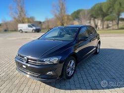 Nero Usata 2022 VW Polo R-line Tre volumi | 22.500 € (Molto cara)