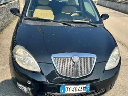Usata 2009 Lancia Ypsilon Due volumi | 2200 € (Buon prezzo)