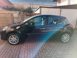 Nero Usata 2007 Renault Clio II Due volumi | 3800 € (Cara)
