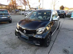 Nero Usata 2015 Smart ForFour Passion Tre volumi | 6400 € (Ottimo prezzo)