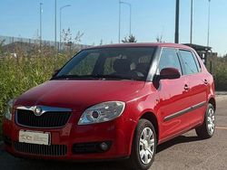 Rosso Usata 2008 Skoda Fabia Due volumi | 3285 € (Buon prezzo)