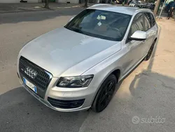Usata 2010 Audi Q5 SUV | 8900 € (Buon prezzo)