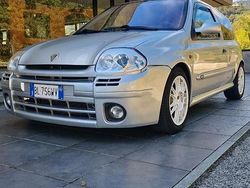 Usata 2000 Renault Clio II R.S. | 9500 €