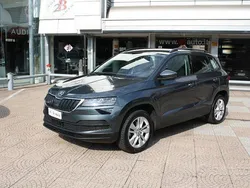 Grigio scuro Usata 2020 Skoda Karoq Executive SUV | 13.700 € (Super prezzo)