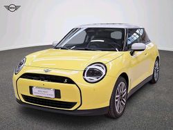 Giallo Usata 2025 Mini Cooper SE Classic Due volumi | 30.500 € (Cara)