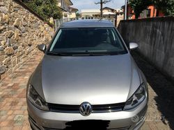 Grigio Usata 2013 VW Golf VII Highline Tre volumi | 9200 € (Buon prezzo)