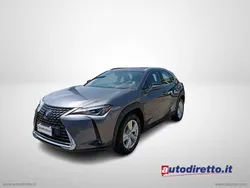 Grigio Usata 2022 Lexus UX Business Edition SUV | 23.200 € (Buon prezzo)