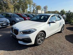 Bianco Usata 2022 BMW 118 Advantage Due volumi | 23.200 € (Super prezzo)