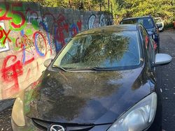 Nero Usata 2011 Mazda 2 Due volumi | 2500 €