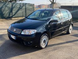 Nero Usata 2008 Fiat Punto Classica Due volumi | 2000 € (Buon prezzo)