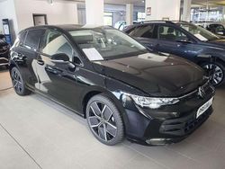 Other Nuova 2025 VW Golf VIII Edition Tre volumi | 31.500 € (Cara)