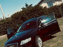 Nero Usata 2009 Audi A6 Tre volumi | 4400 € (Buon prezzo)