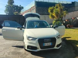 Usata 2011 Audi A1 S-Line Due volumi | 10.000 € (Buon prezzo)