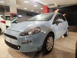 Blu/azzurro Usata 2014 Fiat Punto Lounge Tre volumi | 5900 € (Buon prezzo)