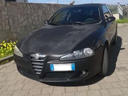 Usata 2005 Alfa Romeo 147 Distinctive Due volumi | 2000 € (Buon prezzo)