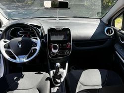 Usata 2016 Renault Clio IV Tre volumi | 6500 € (Buon prezzo)