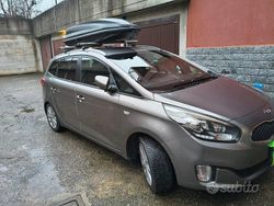 Grigio Usata 2015 Kia Carens Monovolume | 7500 €