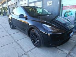 Nero Usata 2023 Tesla Model Y SUV | 36.000 €