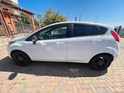 Bianco Usata 2016 Ford Fiesta Due volumi | 8500 € (Buon prezzo)