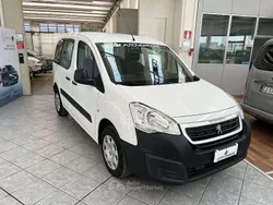 Bianco Usata 2018 Peugeot Partner Access Monovolume | 11.900 € (Buon prezzo)