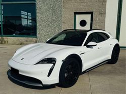 Bianco Usata 2021 Porsche Taycan Cross Turismo Tre volumi | 69.990 € (Molto cara)