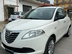 Bianco Usata 2014 Lancia Ypsilon Silver Due volumi | 4000 € (Super prezzo)