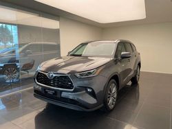 Grigio Nuova 2025 Toyota Highlander Lounge SUV | 60.000 €