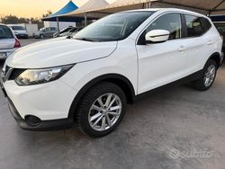 Bianco Usata 2015 Nissan Qashqai Acenta SUV | 9900 € (Cara)