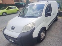 Bianco Usata 2011 Peugeot Bipper Monovolume | 4900 € (Buon prezzo)