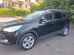Nero Usata 2014 Ford Kuga SUV | 8500 € (Buon prezzo)