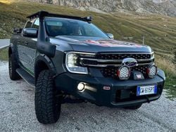 Grigio Usata 2024 Ford Ranger Limited Pick-up | 36.889 € (Buon prezzo)