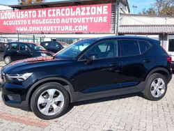 Nero Usata 2021 Volvo XC40 Momentum SUV | 25.880 € (Buon prezzo)