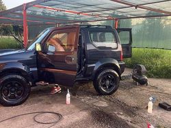 Usata 2010 Suzuki Jimny SUV | 11.500 € (Buon prezzo)
