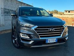 Grigio Usata 2019 Hyundai Tucson SUV | 17.500 € (Cara)
