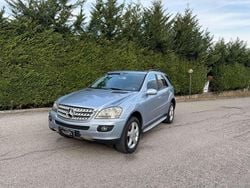 Blu Usata 2006 Mercedes ML320 Chrome SUV | 6850 € (Ottimo prezzo)